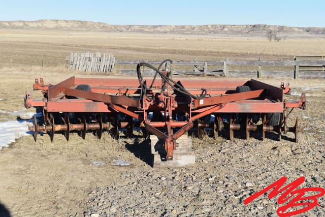 Image of International Harvester 480 equipment image 1