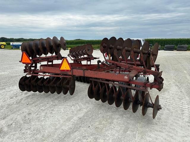 Image of International Harvester 480 equipment image 4
