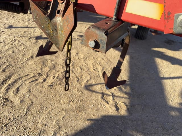 Image of Case IH 4800 equipment image 3