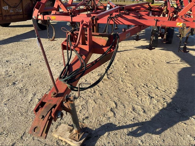 Image of Case IH 4800 equipment image 2