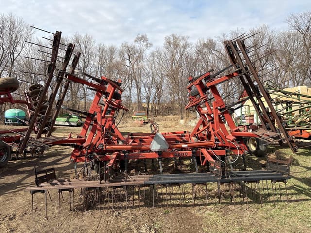 Image of International Harvester 4800 equipment image 2