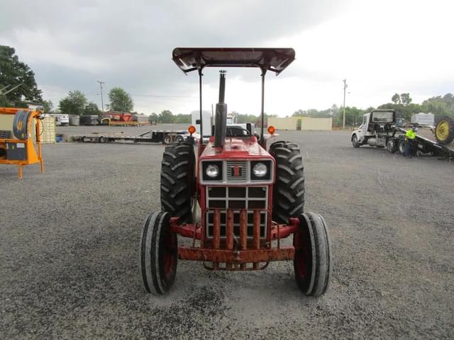 Image of International Harvester 484 equipment image 1