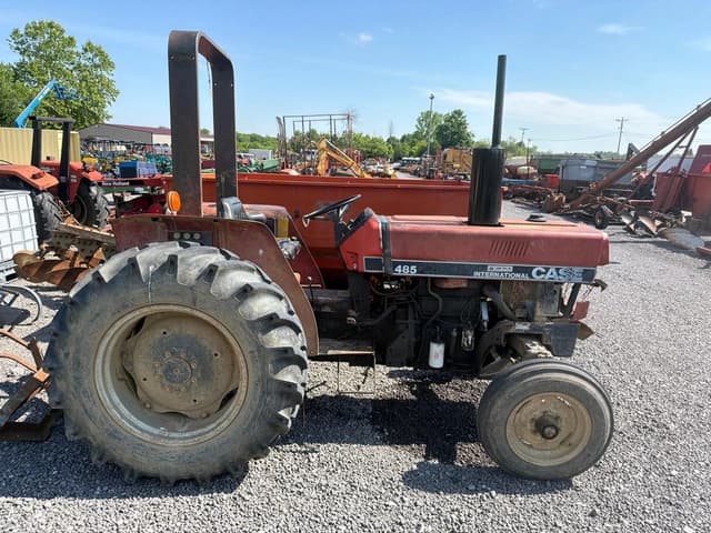 Image of International Harvester 485 equipment image 2