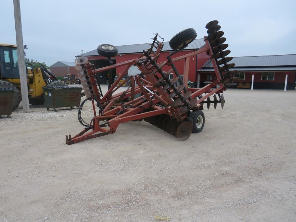 Image of International Harvester 490 Primary image