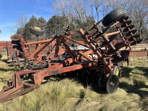 International Harvester 490 Image