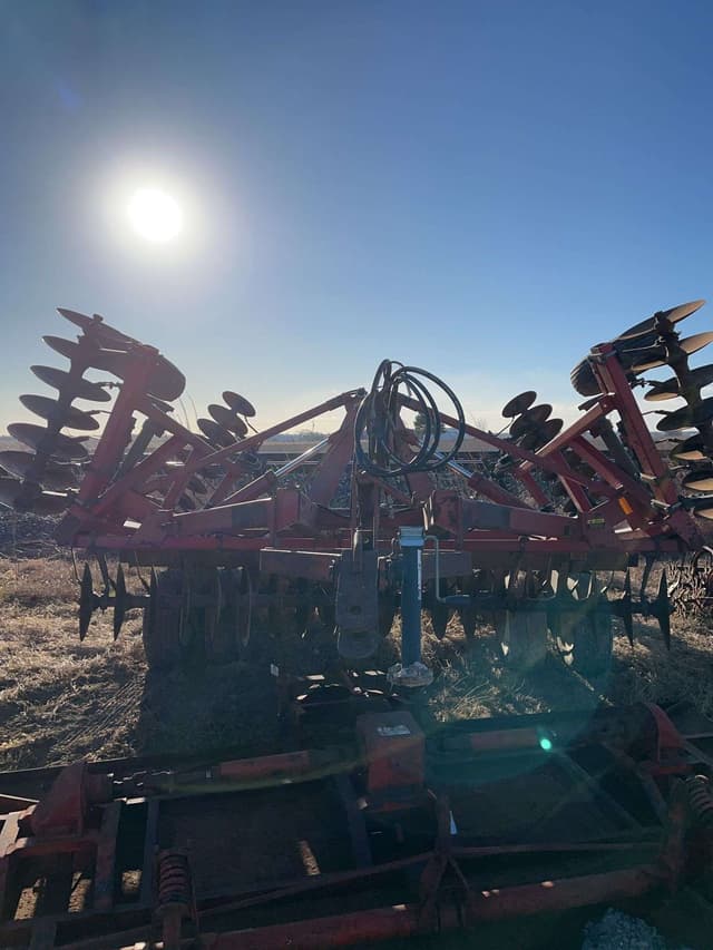 Image of International Harvester 490 equipment image 1