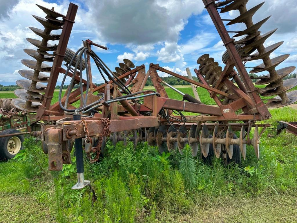 Image of International Harvester 490 Primary image