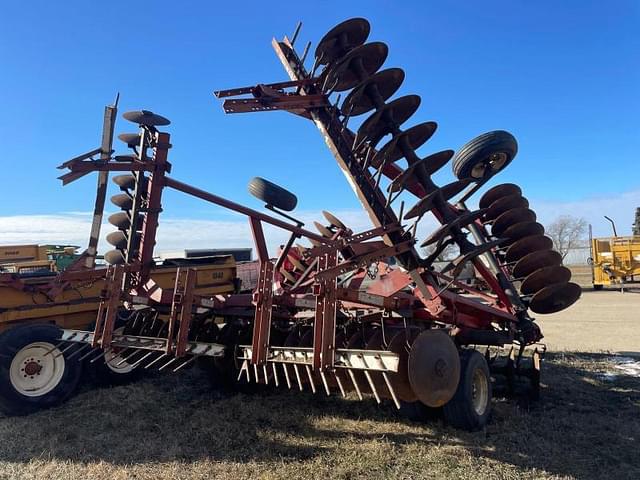 Image of International Harvester 490 equipment image 2