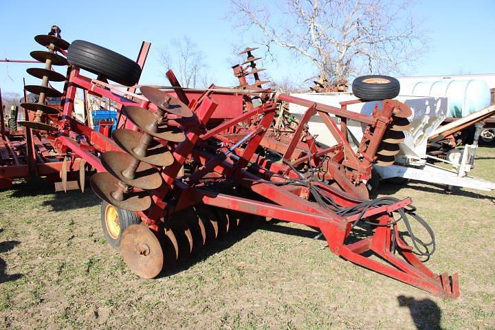 Image of International Harvester 490 Primary image