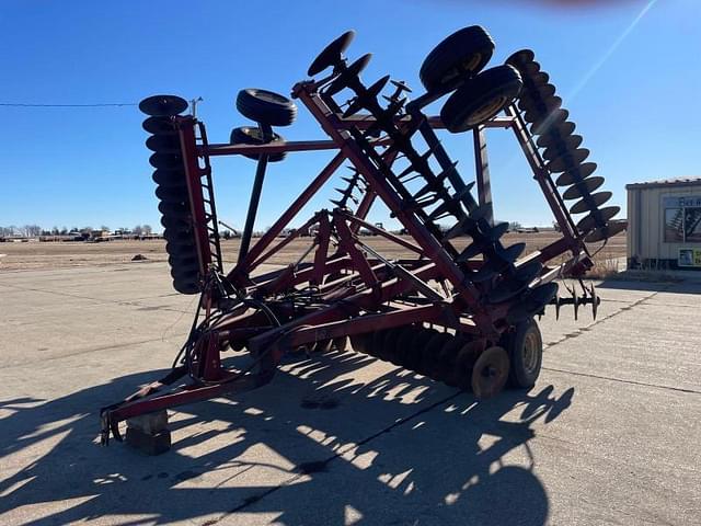 Image of International Harvester 490 equipment image 1