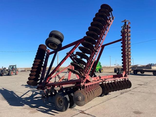 Image of International Harvester 490 equipment image 2