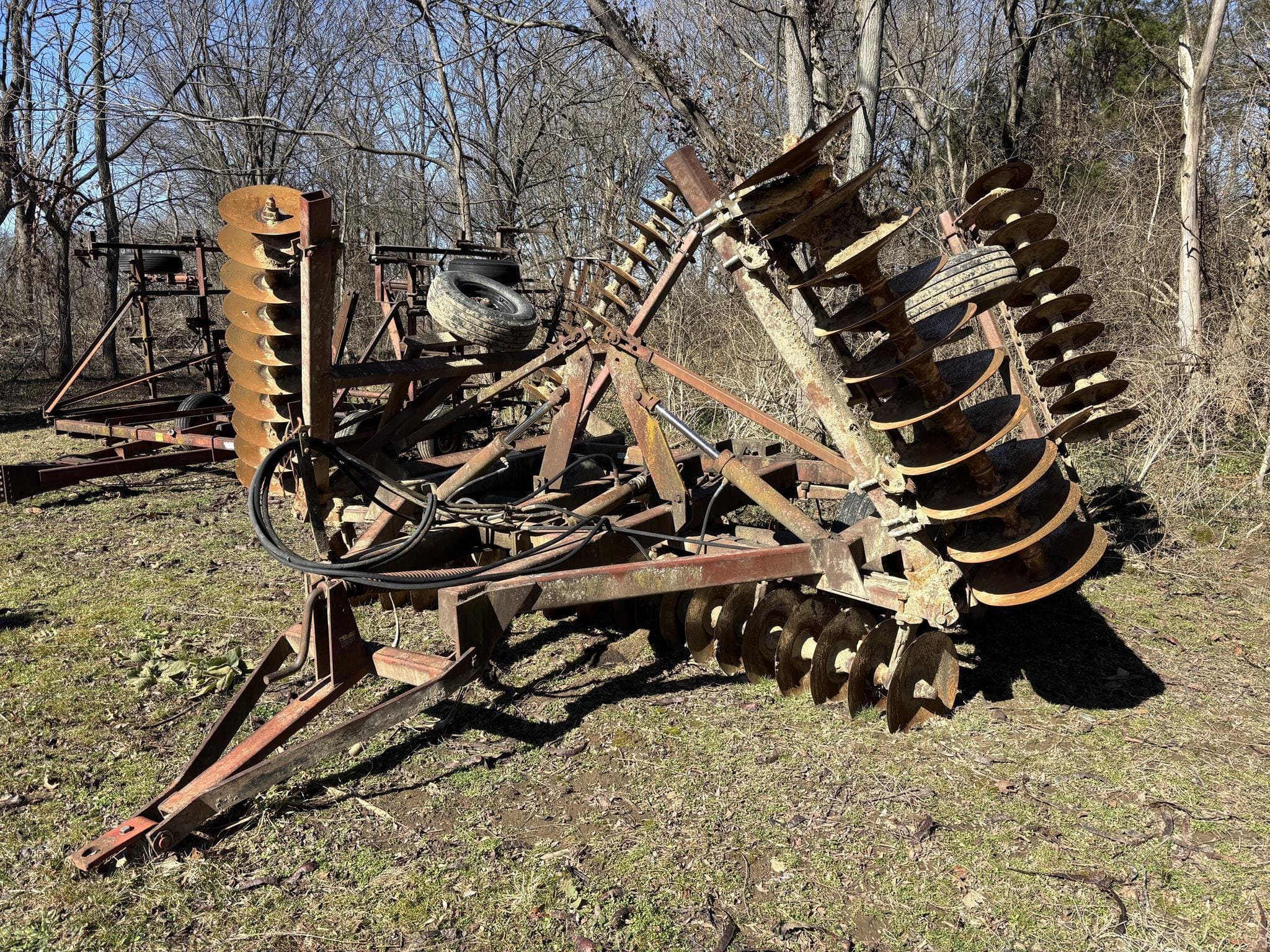 International Harvester 490 Equipment Image0