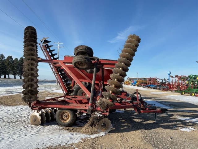 Image of International Harvester 490 equipment image 3