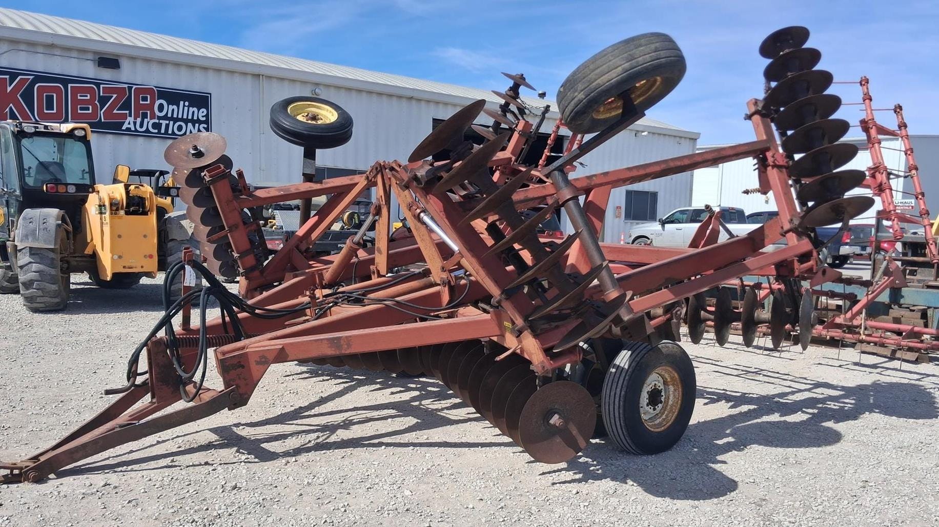 International Harvester 490 Equipment Image0