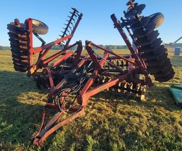 Main image International Harvester 490