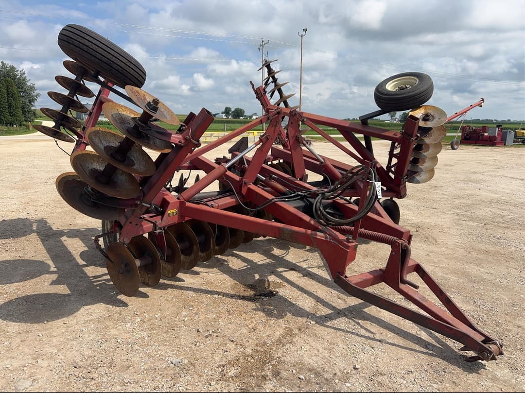 Image of International Harvester 490 Primary image