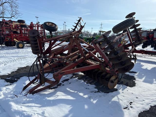 Image of International Harvester 480 equipment image 2