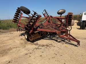 International Harvester 490 Image