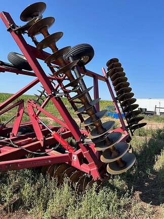 Image of International Harvester 490 equipment image 1