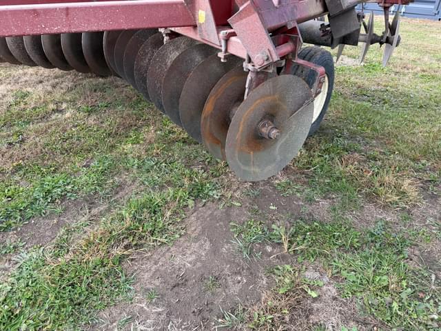 Image of International Harvester 490 equipment image 3