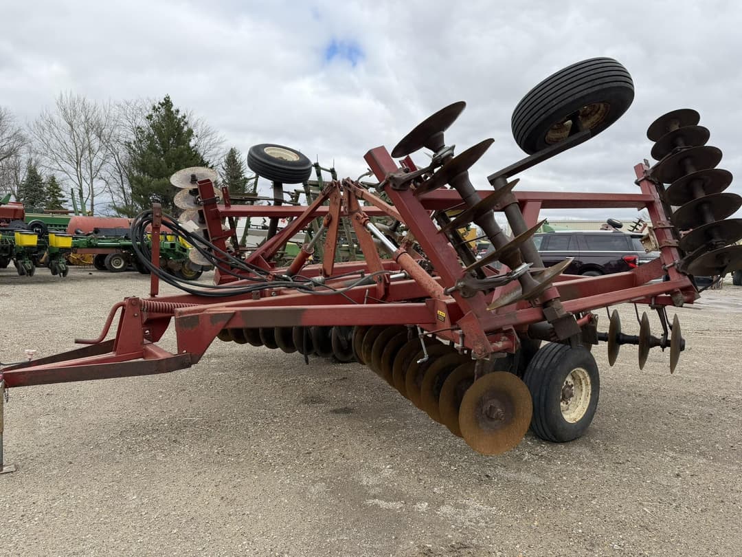 Image of International Harvester 490 Primary image