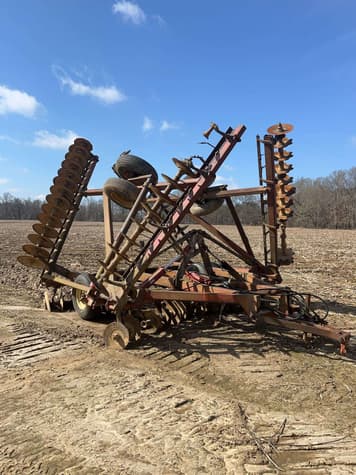 Main image International Harvester 490