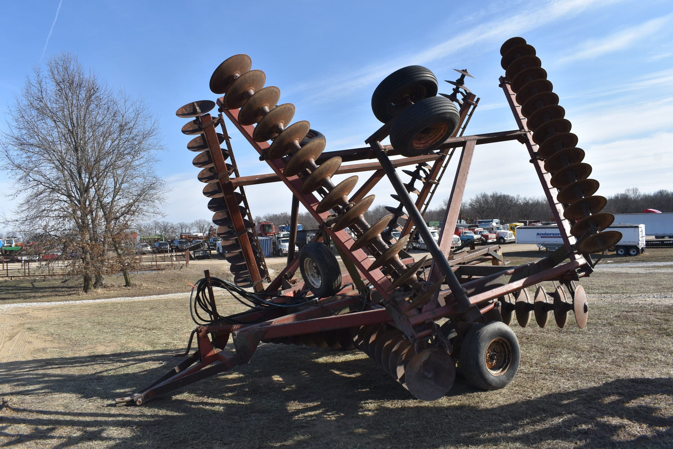 International Harvester 490 Equipment Image0