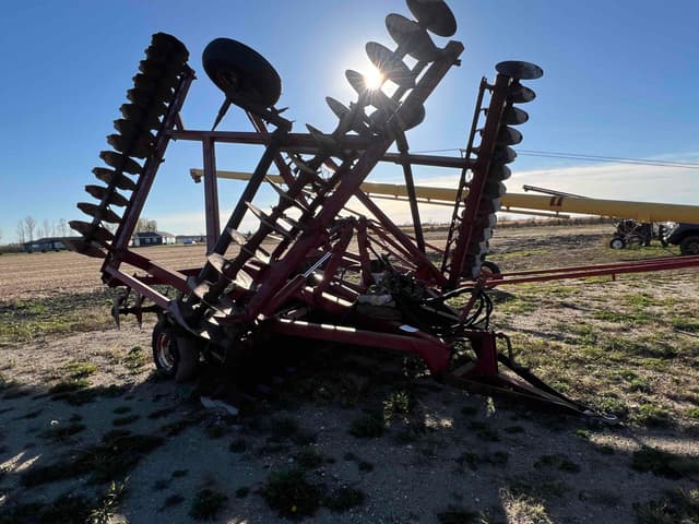 Image of International Harvester 490 equipment image 1