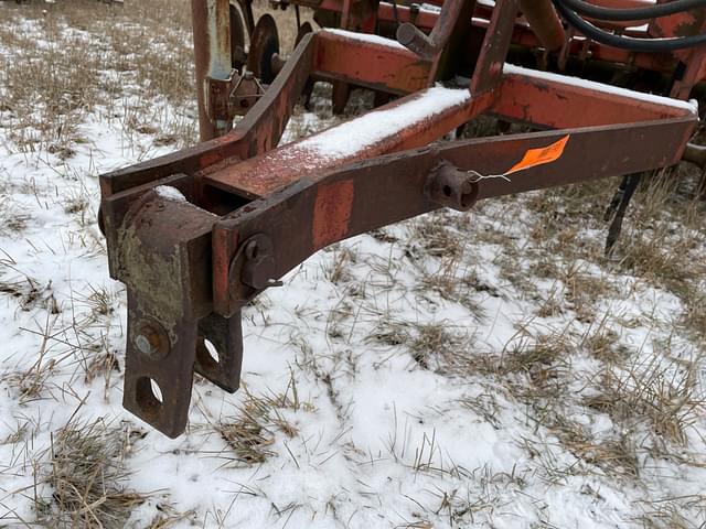 Image of International Harvester 490 equipment image 3