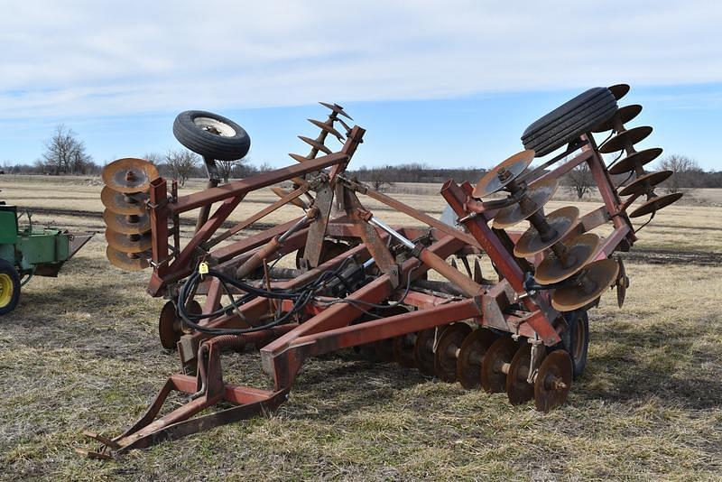 Image of International Harvester 490 Primary image