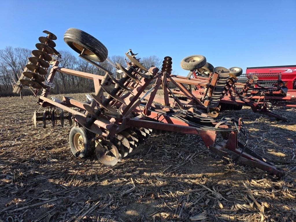 International Harvester 490 Equipment Image0