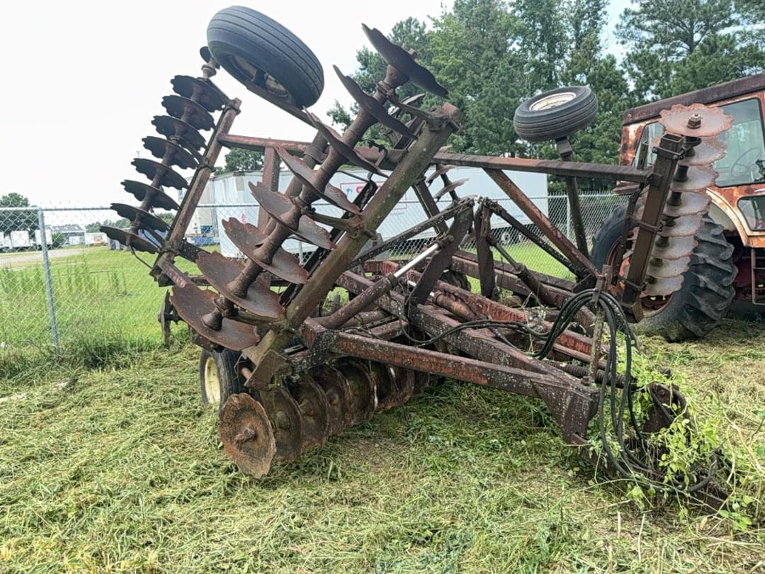 Image of International Harvester 490 Primary image