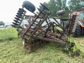 Main image International Harvester 490