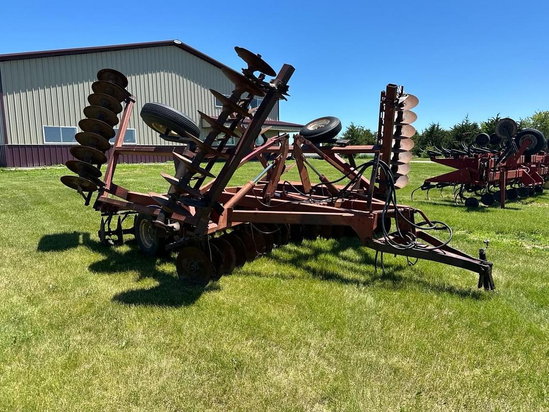 Image of International Harvester 490 Primary image