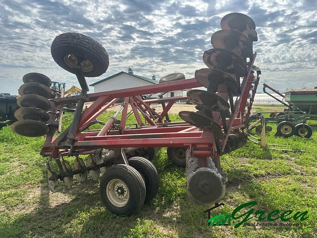 Image of International Harvester 496 equipment image 1