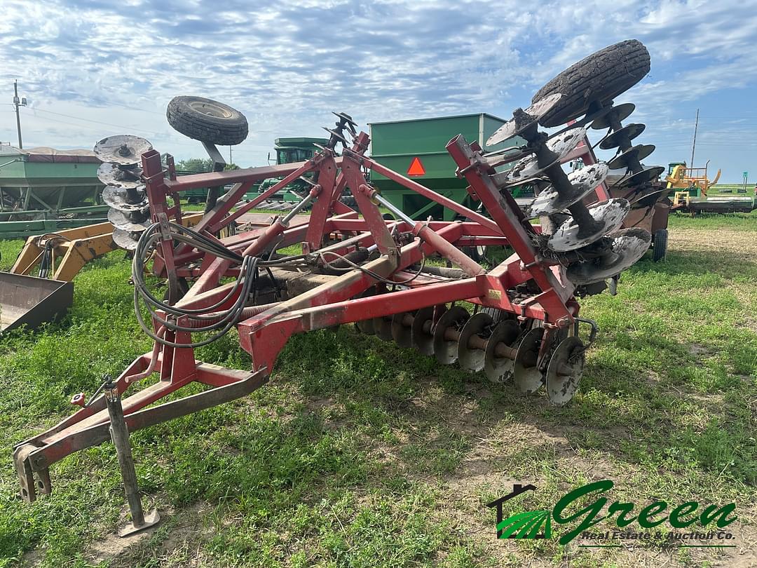 Image of International Harvester 496 Primary image