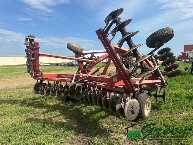 Image of International Harvester 496 equipment image 3