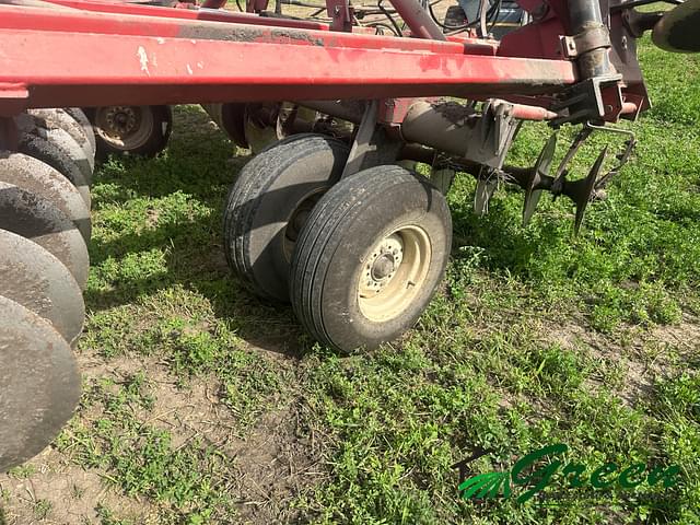 Image of International Harvester 496 equipment image 4