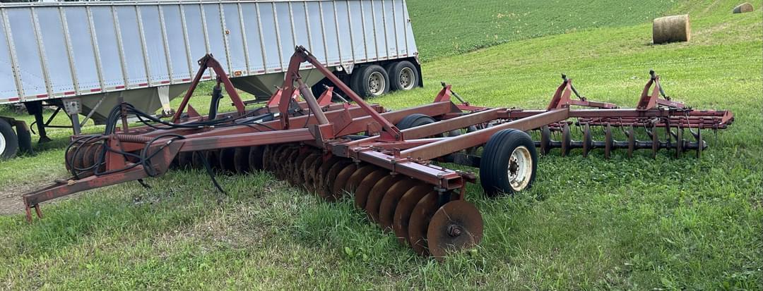 Image of International Harvester 490 Primary image
