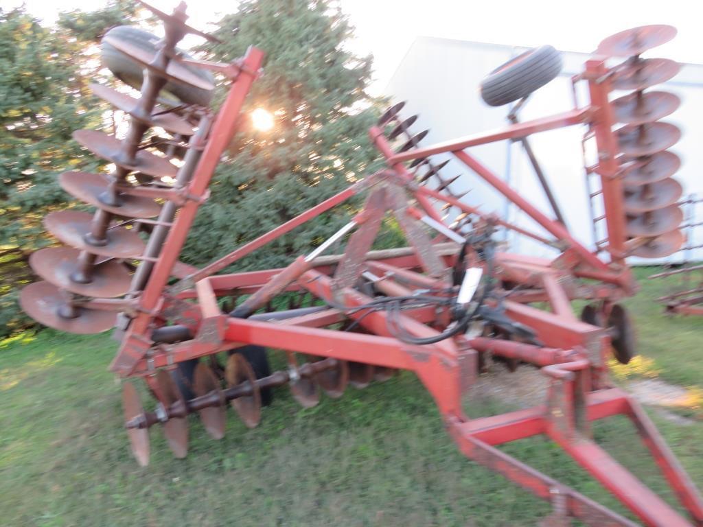 Image of International Harvester 490 Image 0