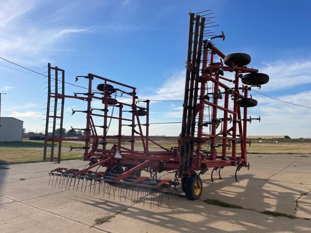 Image of International Harvester 4900 equipment image 3