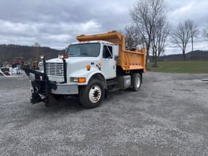 International 4900 Image