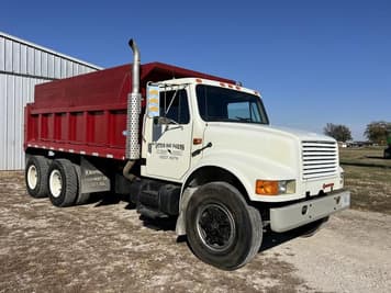 Main image International 4900