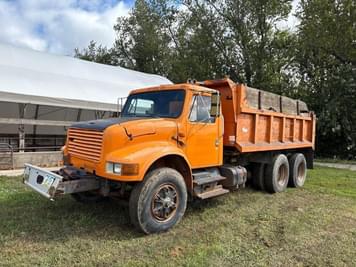 Main image International 4900