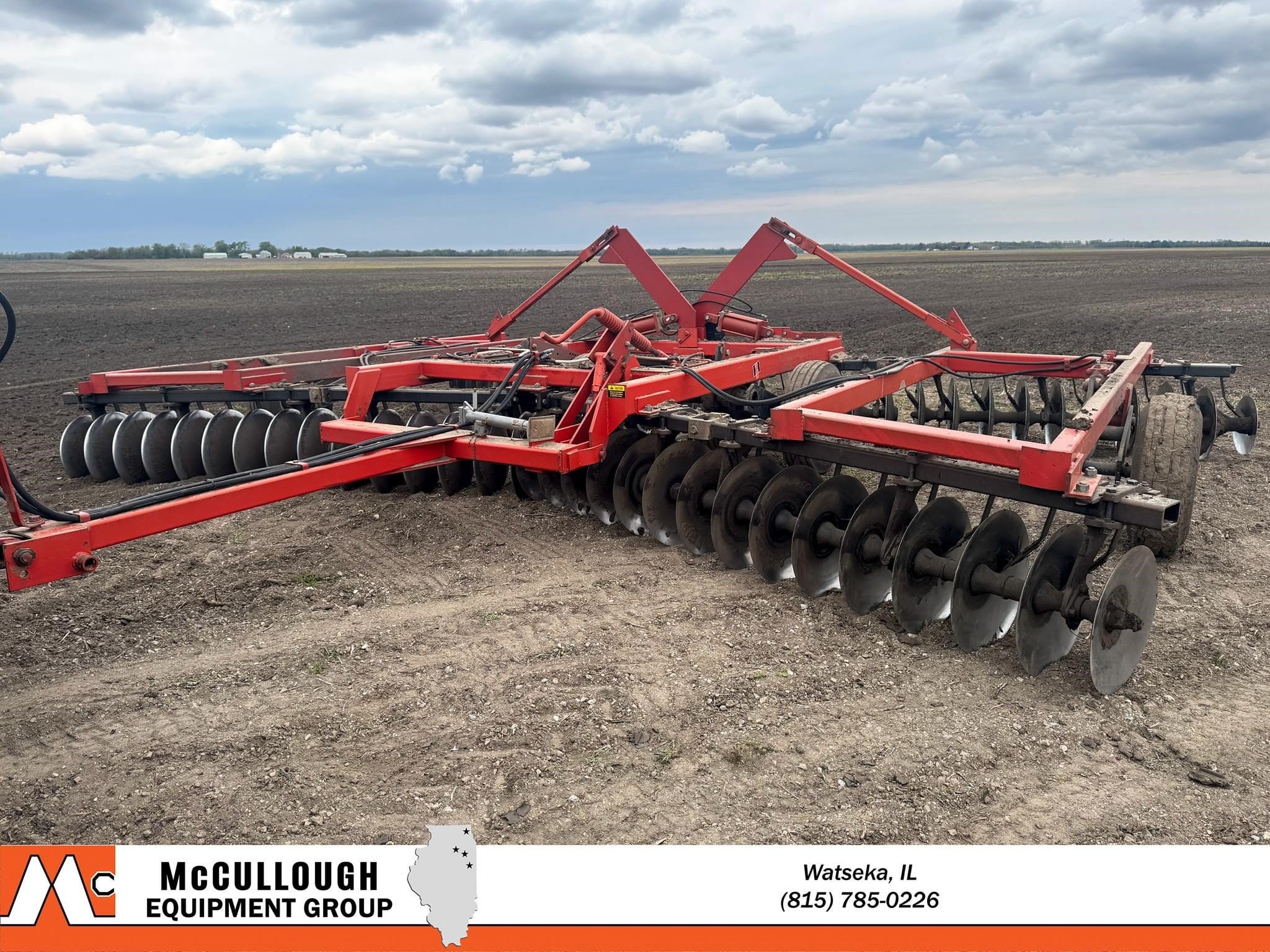 International Harvester 496 Equipment Image0