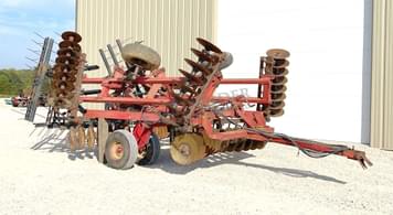 Main image International Harvester 496