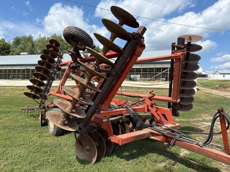 International Harvester 496 Equipment Image0