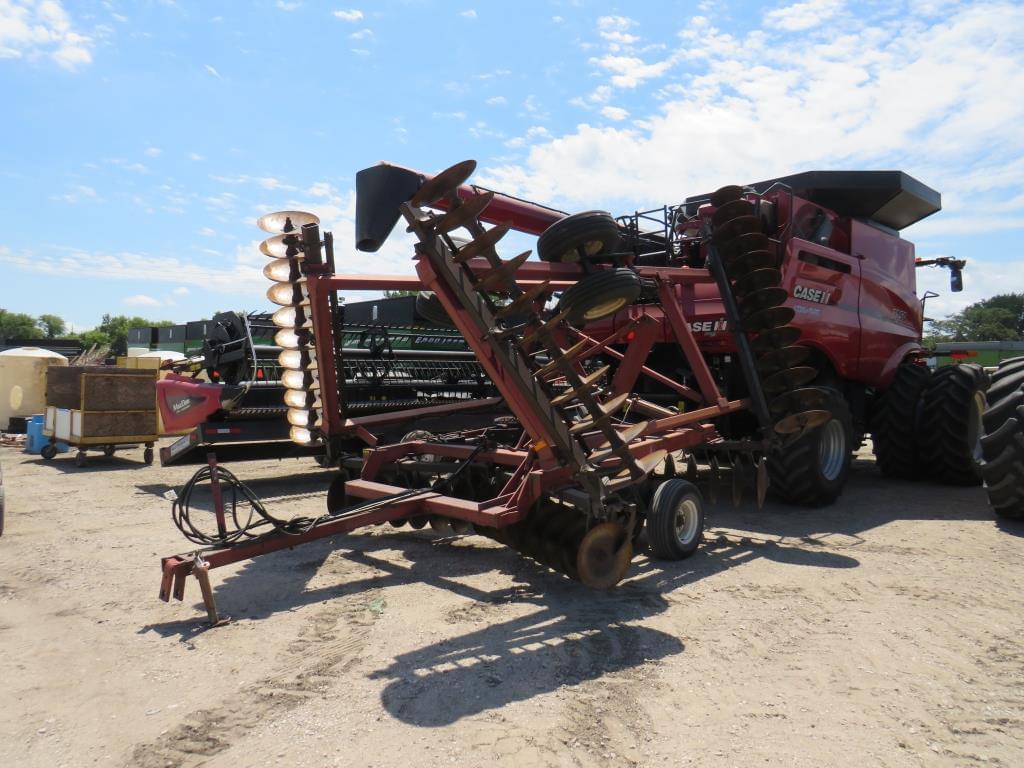 Image of International Harvester 496 Primary image