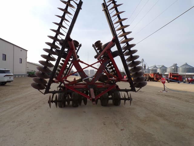 Image of International Harvester 496 equipment image 4