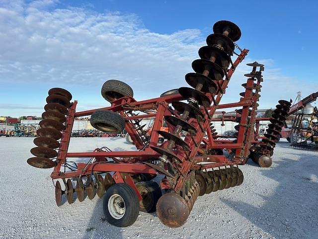 Image of International Harvester 496 equipment image 2